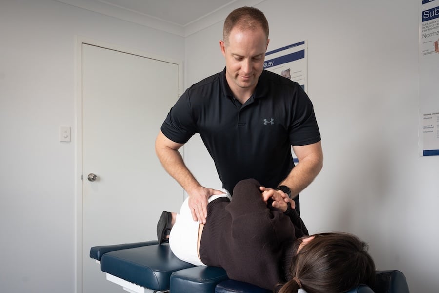 chiropractic adjustment services at regenerate chiropractic